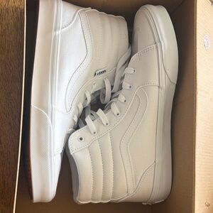 Vans kids  All-White High-Top Sneakers